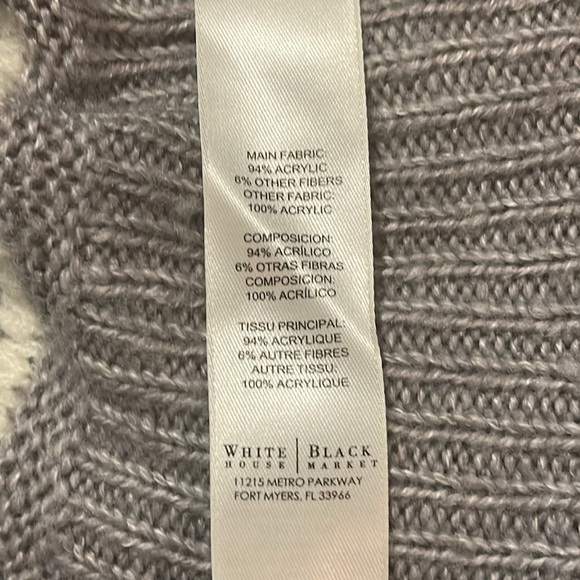 Like New WHBM Off-Shoulder Tunic Length Sweater Size Small - Picture 5 of 5